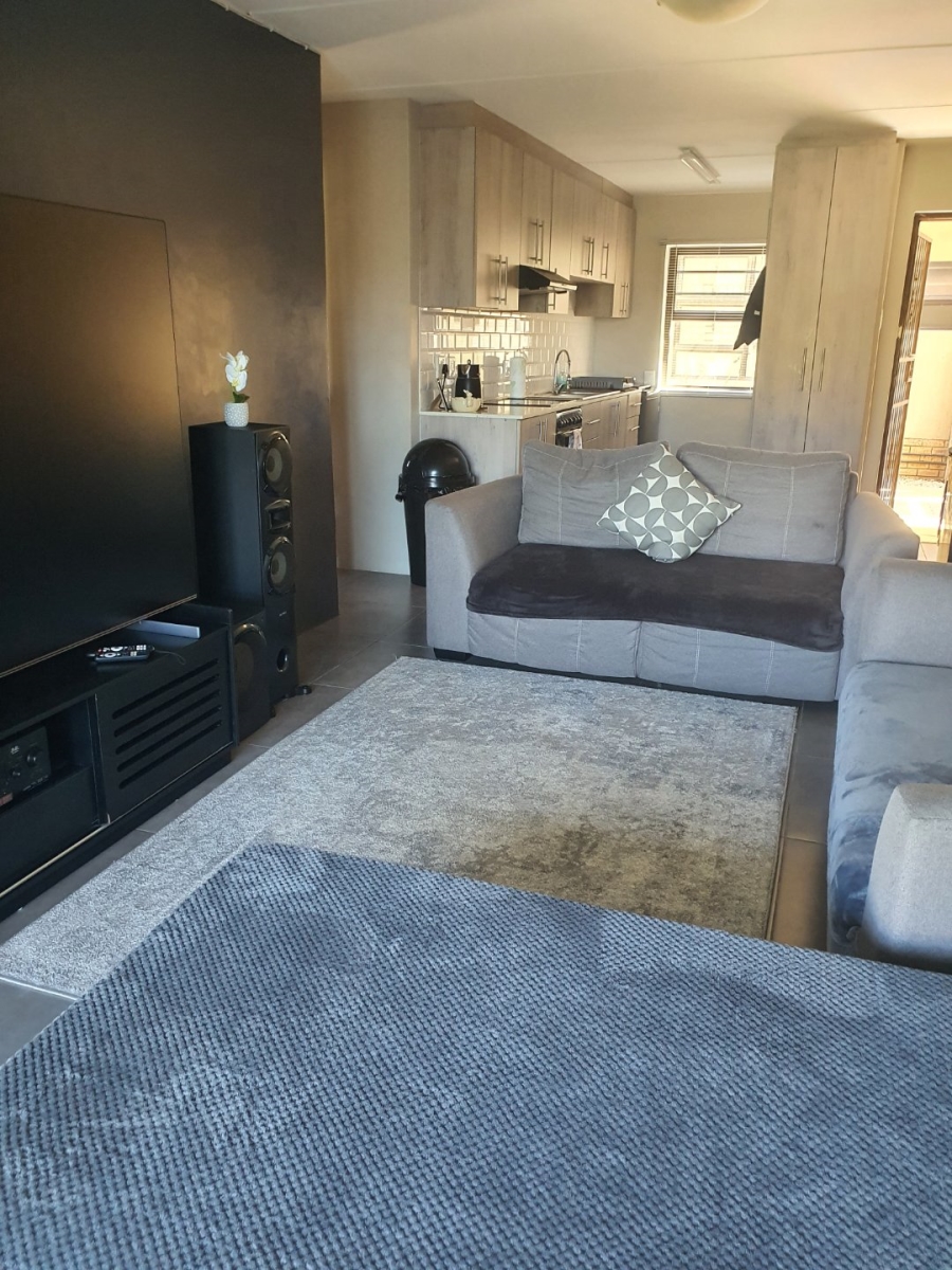 To Let 2 Bedroom Property for Rent in Sherwood Eastern Cape